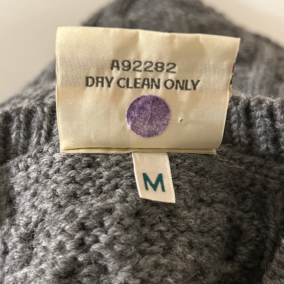 Kilronan Knitwear 100% Pure Merino Wool Gray Cardigan Made In Ireland - Picture 15 of 16